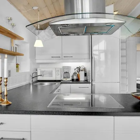 Beautiful In With House Sea View